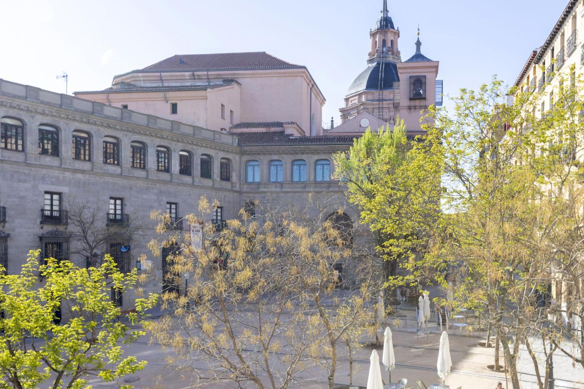 Precioso Apt En La Plaza De La Paja Latina Madrid Exterior foto