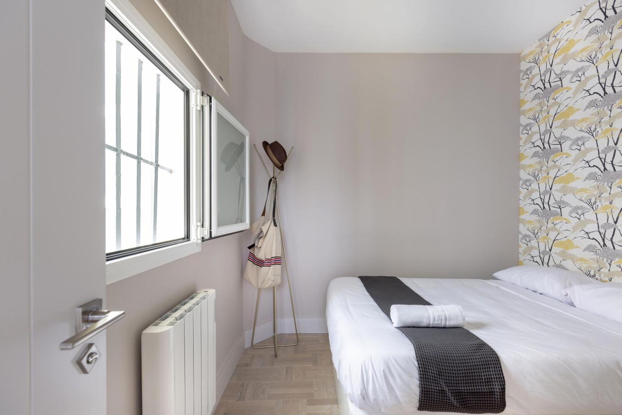 Precioso Apt En La Plaza De La Paja Latina Madrid Exterior foto